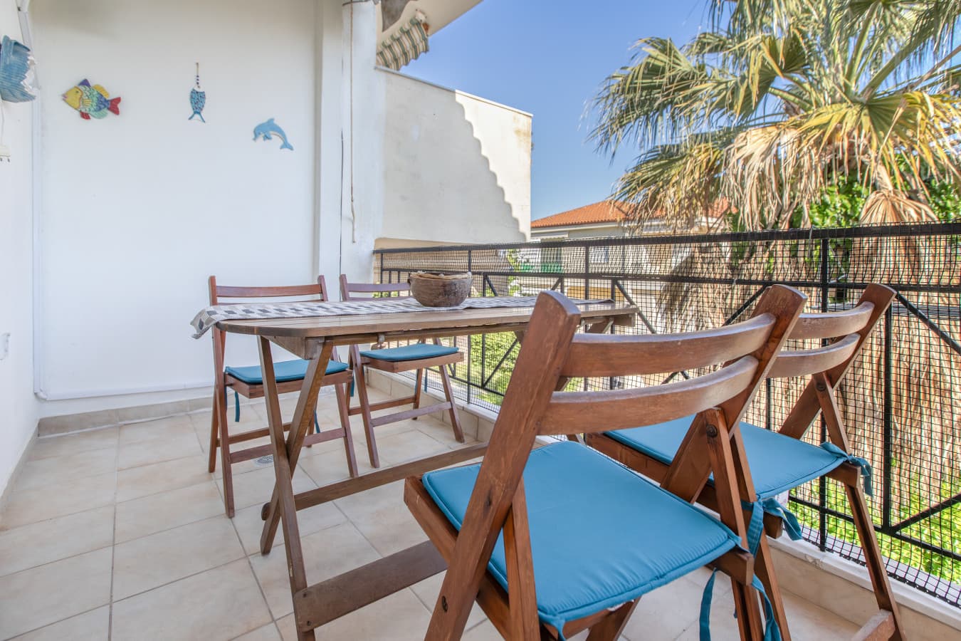Goldie Home - Kallithea